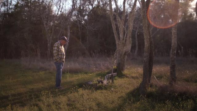 Imagen Escena del crimen: Los campos de la muerte de Texas 1x2