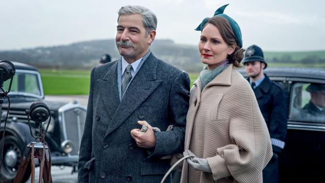 Imagen The Crown 1x9