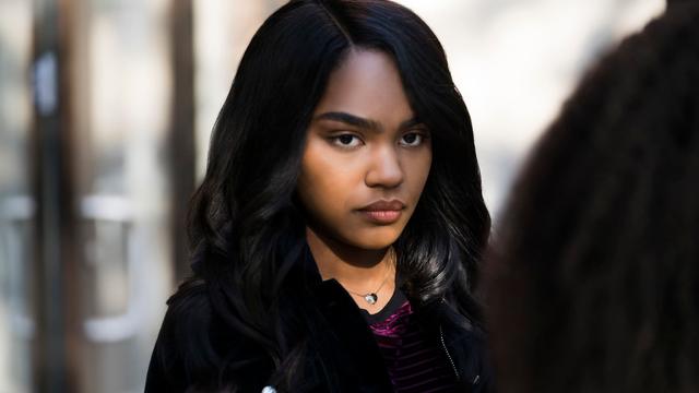 Imagen Black Lightning 1x6